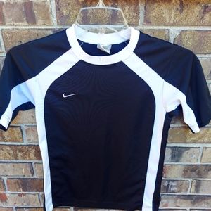 Youth Size Small (8) Nike Dry Fit Shirt